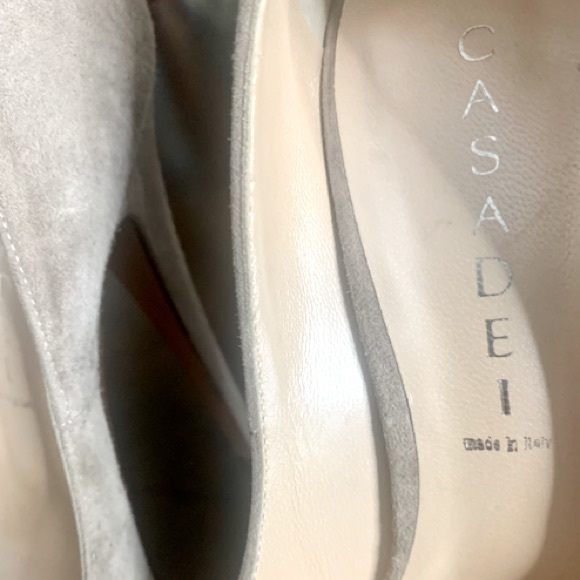 💫HP‼️💫 CASADEI Suede High Heels in Light Beige, Size 8 - Picture 3 of 11